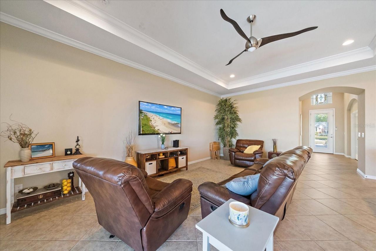 5040 Lake Overlook Avenue , Bradenton, FL 34208 Photo