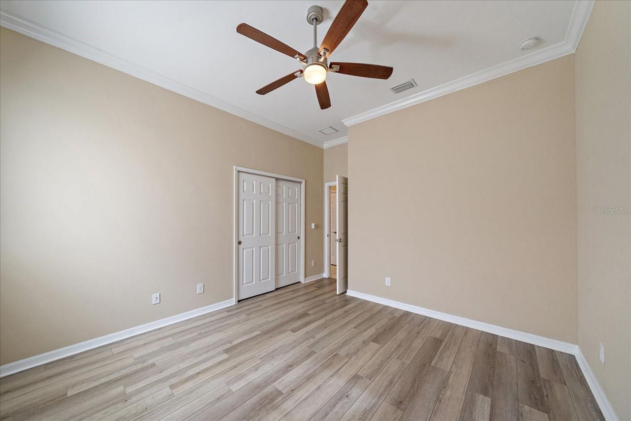 5040 Lake Overlook Avenue , Bradenton, FL 34208 Photo