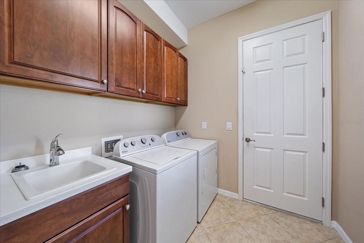 5040 Lake Overlook Avenue , Bradenton, FL 34208 Photo