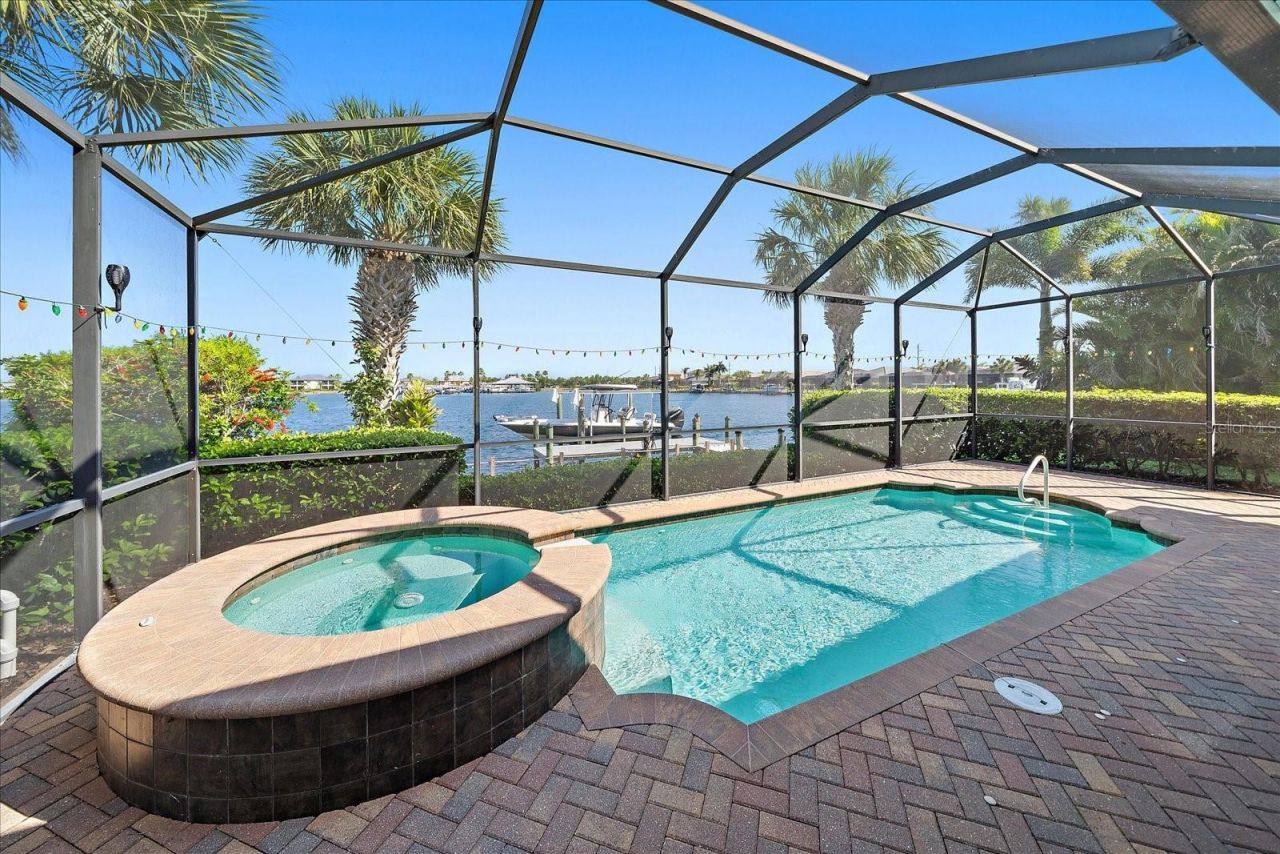 5040 Lake Overlook Avenue , Bradenton, FL 34208 Photo