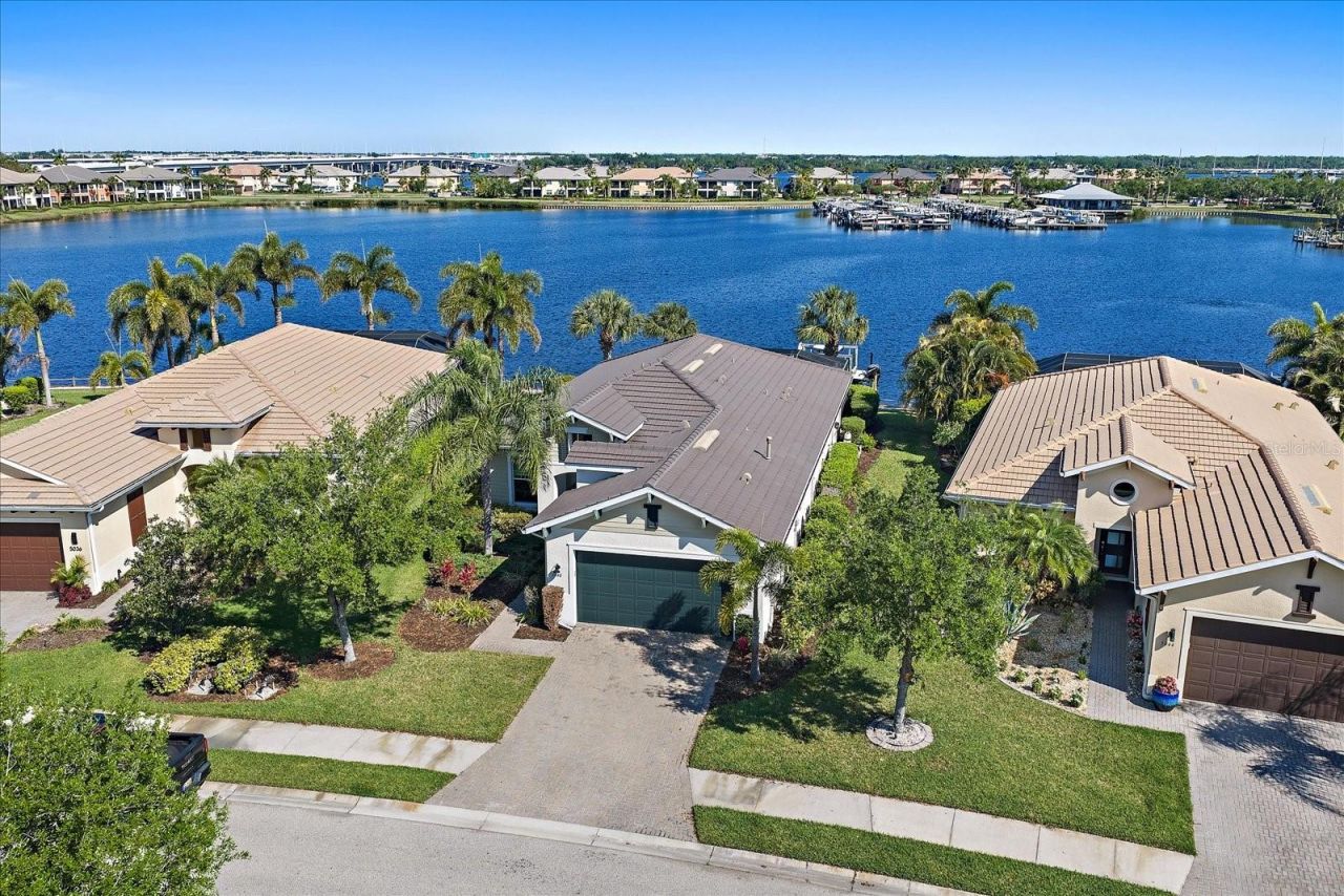 5040 Lake Overlook Avenue , Bradenton, FL 34208 Photo