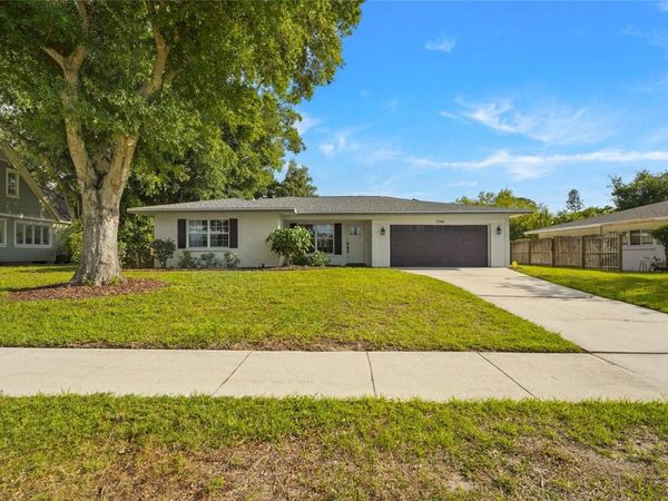 7746 WESTMORELAND DRIVE , SARASOTA, FL 34243