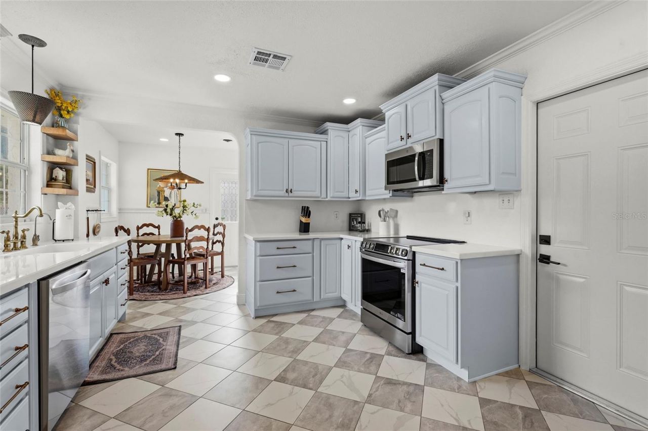 7746 Westmoreland Drive, Sarasota, FL 34243 Photo