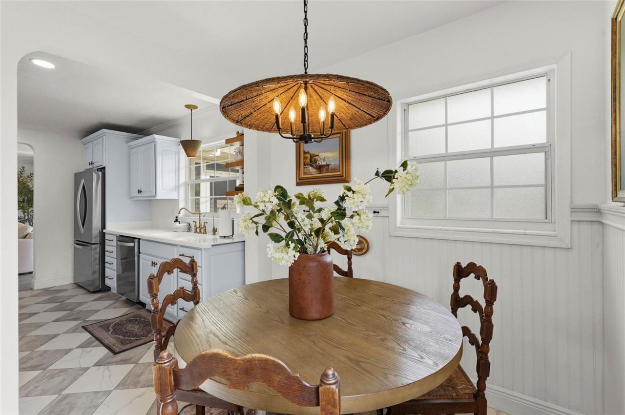 7746 Westmoreland Drive, Sarasota, FL 34243 Photo