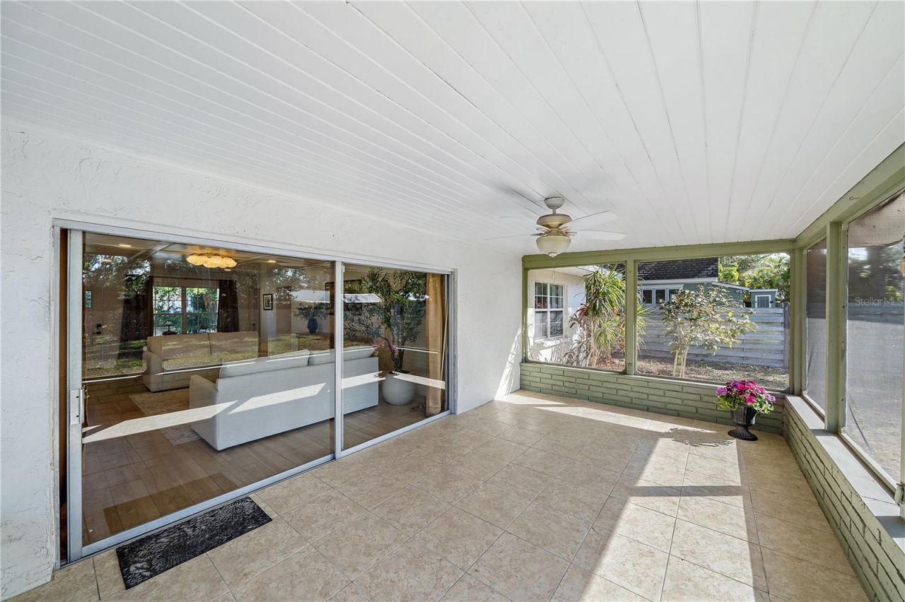 7746 Westmoreland Drive , Sarasota, FL 34243 Photo