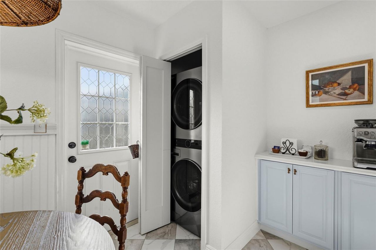 7746 Westmoreland Drive, Sarasota, FL 34243 Photo