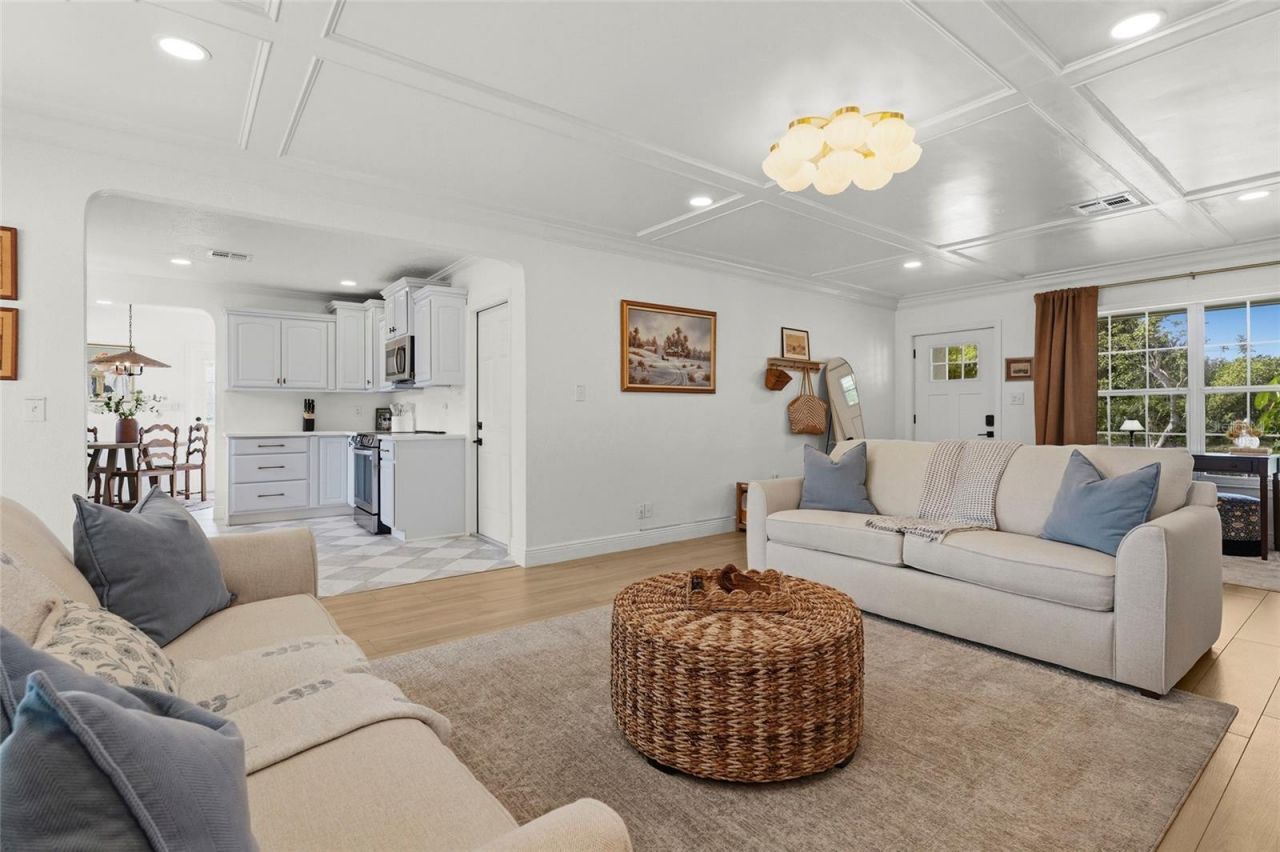 7746 Westmoreland Drive, Sarasota, FL 34243 Photo