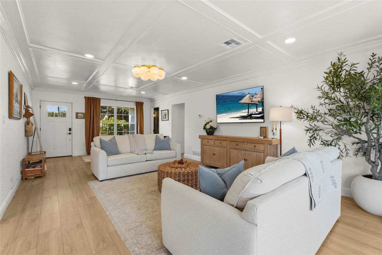 7746 Westmoreland Drive, Sarasota, FL 34243 Photo