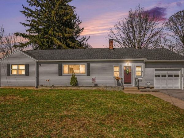 247 W Ivy Street, East Rochester, NY 14445