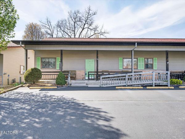 28 Sanje Court, Crossville, TN 38572