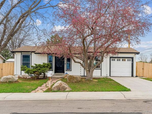 3550 W Mountain Road , Englewood, CO 80110