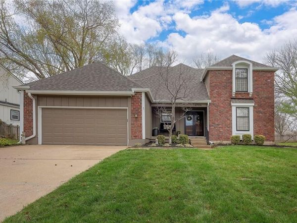 12704 W 117th Street, Overland Park, KS 66210