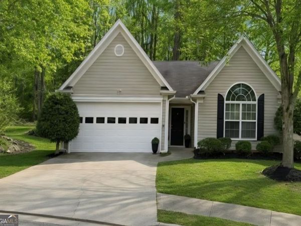 11 Winter Lane, Newnan, GA 30265