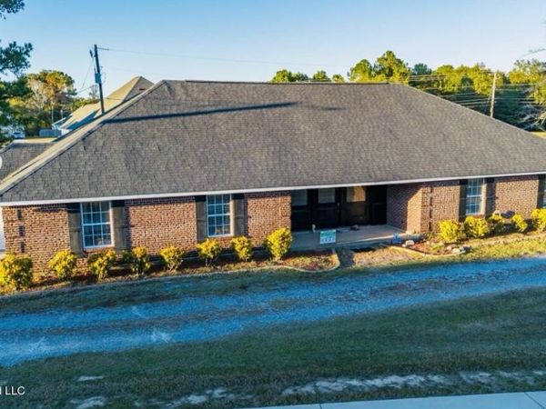 7079 Menge Avenue, Pass Christian, MS 39571