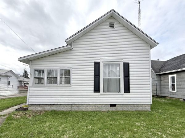 233 E Commerce Street, Dunkirk, IN 47336