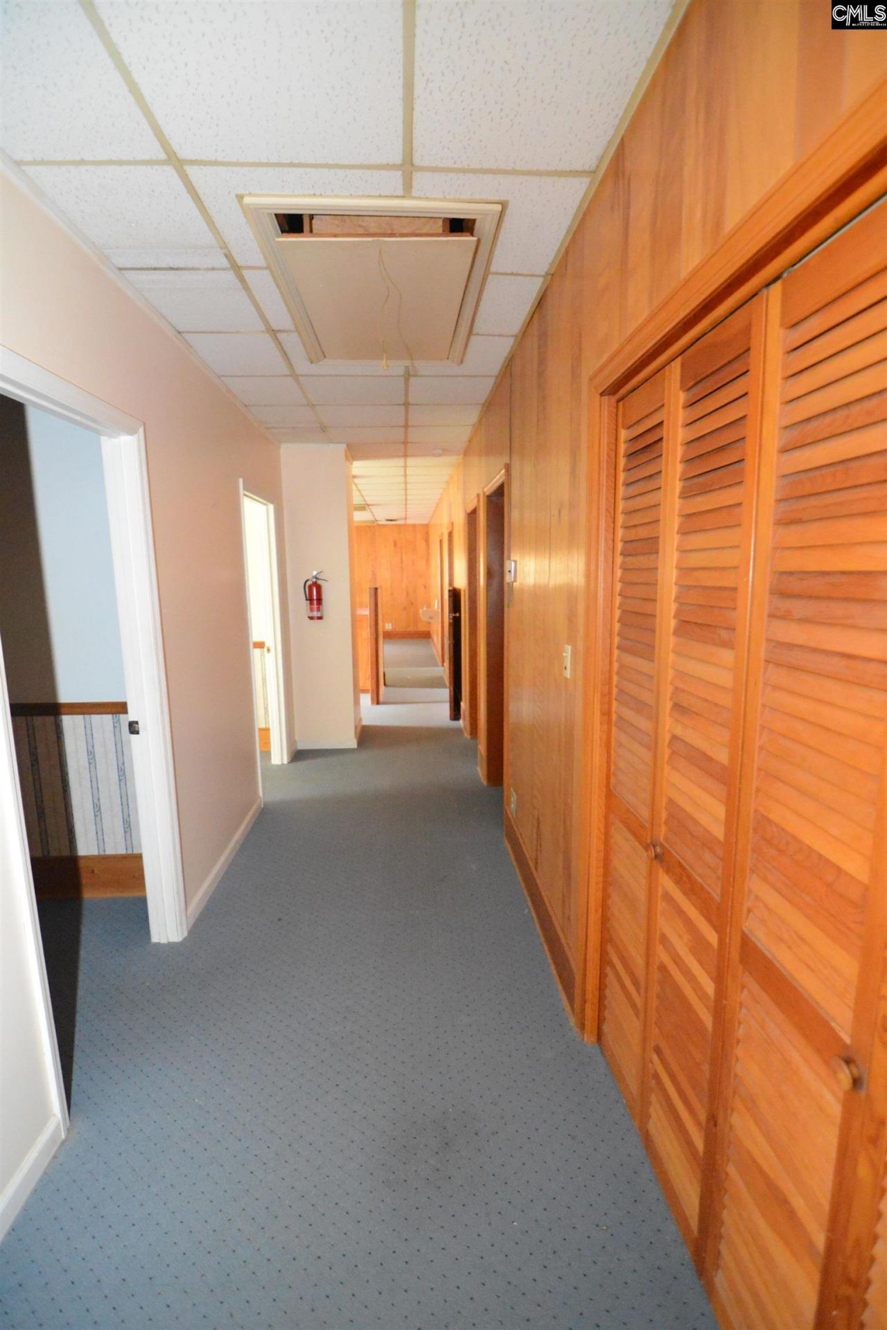 1037 W Dekalb Street  Photo 11