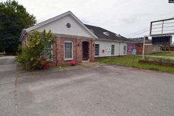 1037 W Dekalb Street  photo 4