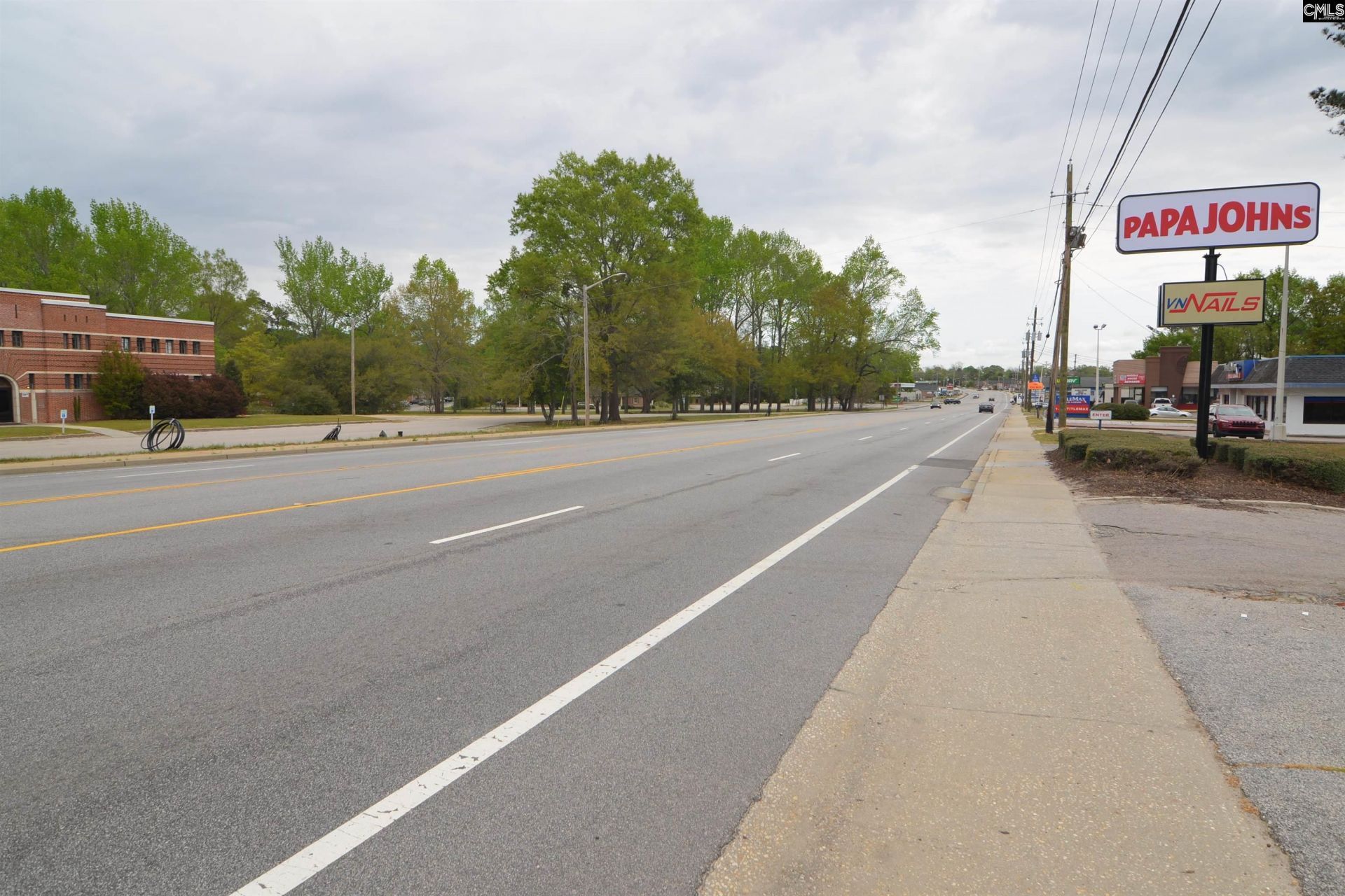 1037 W Dekalb Street  Photo 5