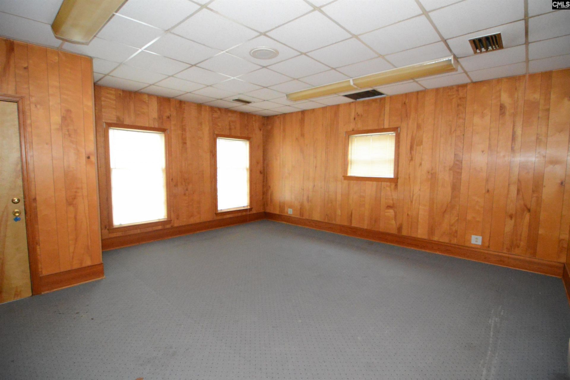 1037 W Dekalb Street  Photo 9