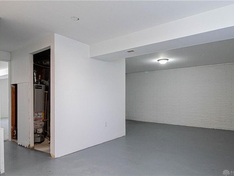 489 Caldwell Circle, Bethel Township, OH 45344 Photo 12