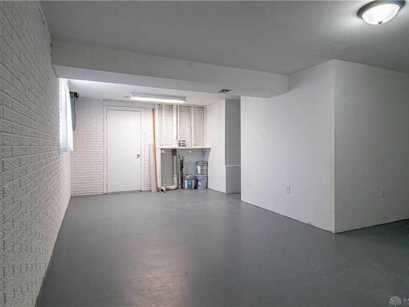 489 Caldwell Circle, Bethel Township, OH 45344 Photo 13