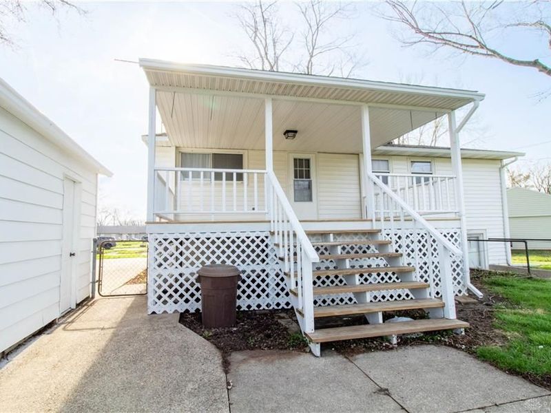 489 Caldwell Circle, Bethel Township, OH 45344 Photo 17