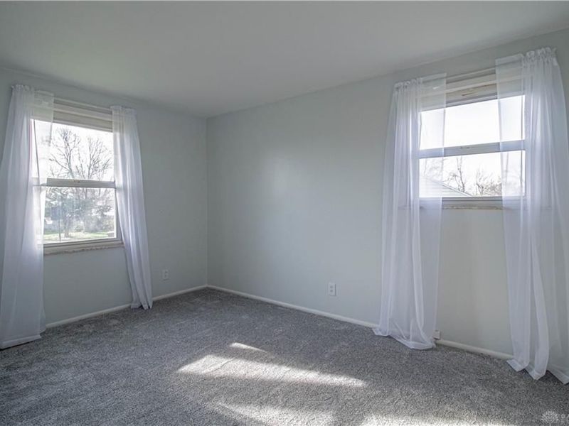 489 Caldwell Circle, Bethel Township, OH 45344 Photo 7