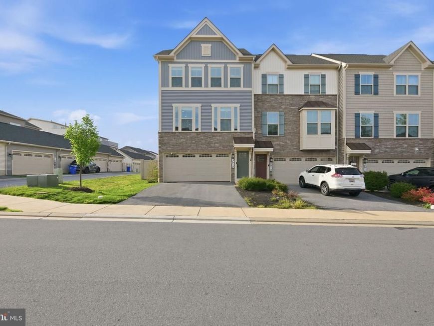 5912 Pecking Stone Street, New Market, MD 21774 Main Photo