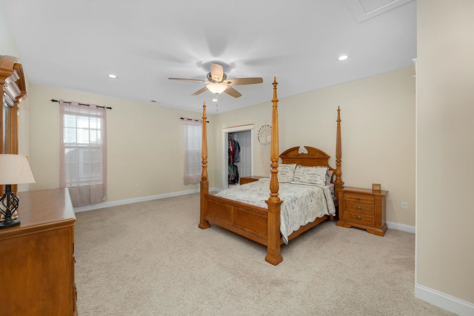 736 Satterwhite Ave. Photo 18