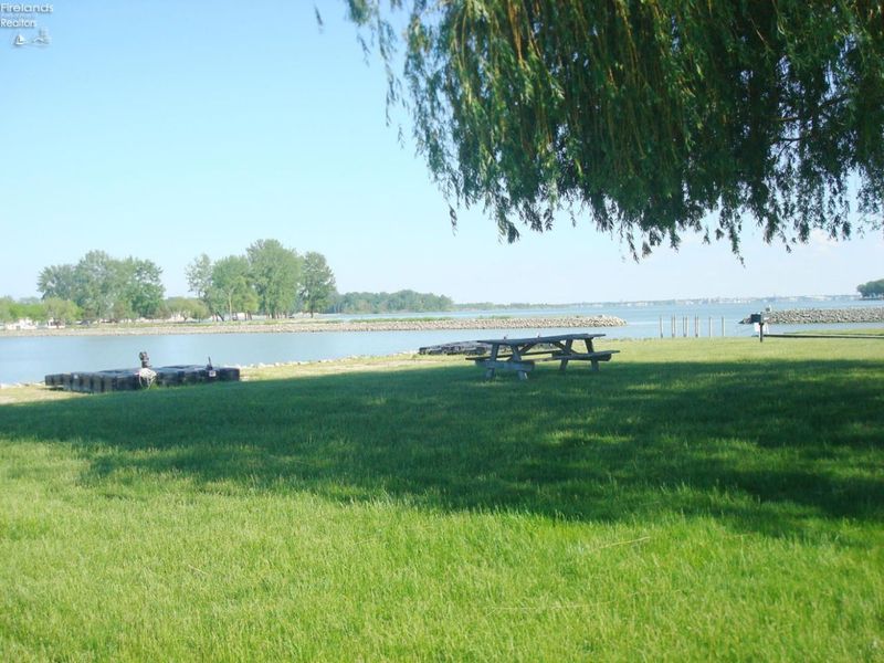 10654 E Bayshore Road, Unit 48, Marblehead, OH 43440 Photo 57