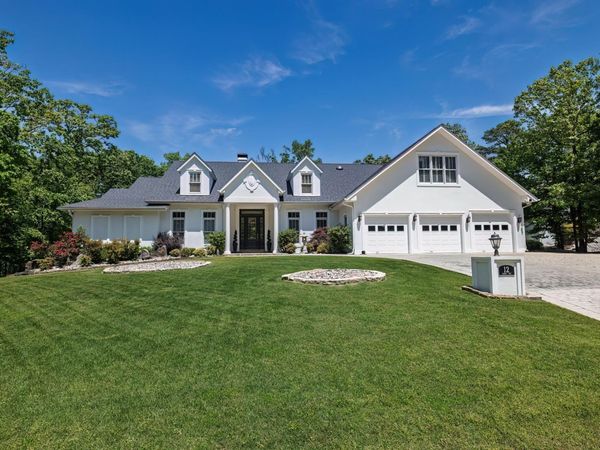 12 Darro Way, Hot Springs Village, AR 71909