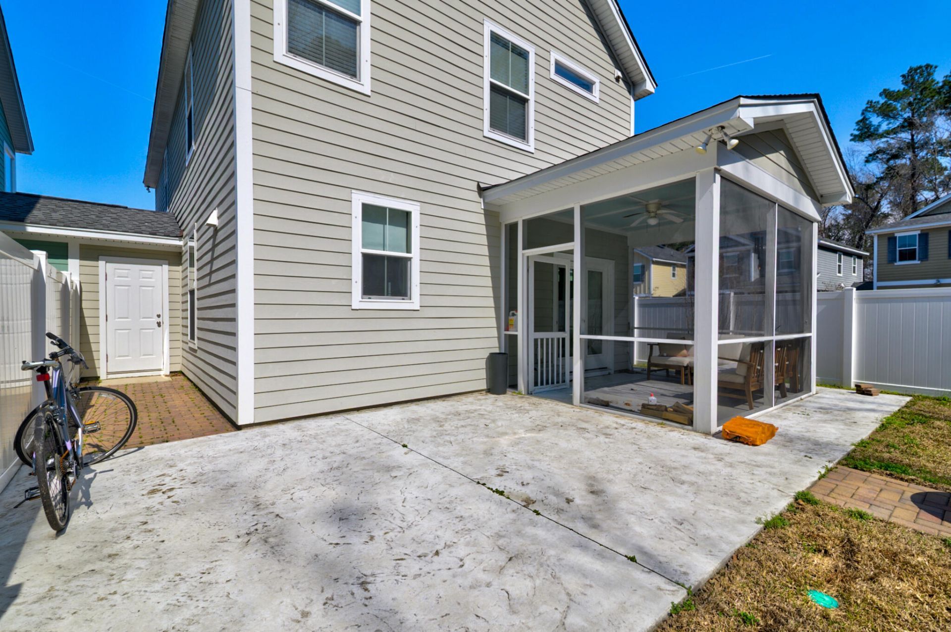 235 Brambling Lane Photo 36