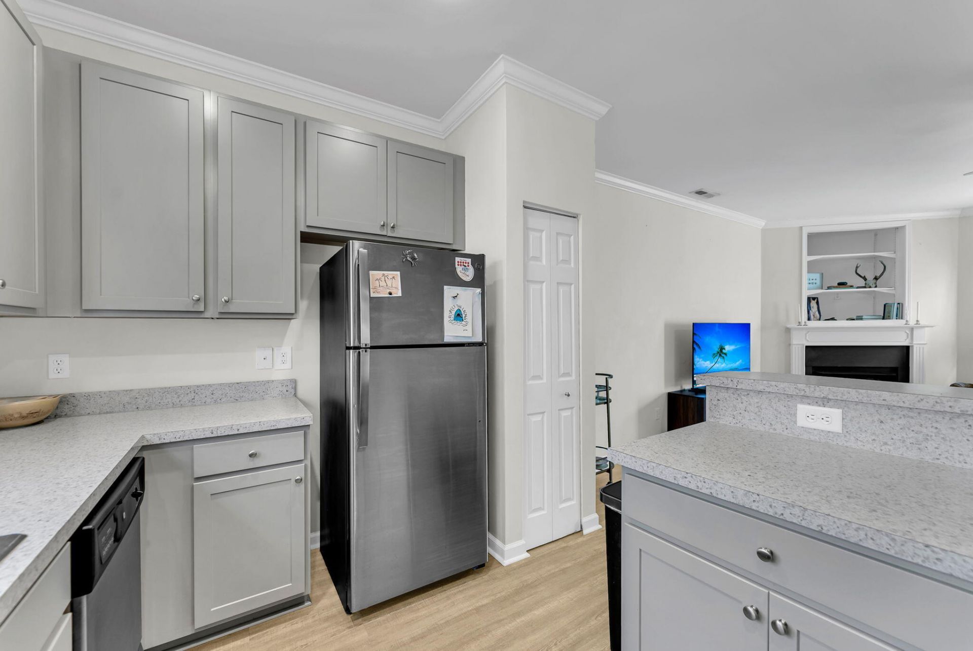 4110 Perrine Street Photo 6