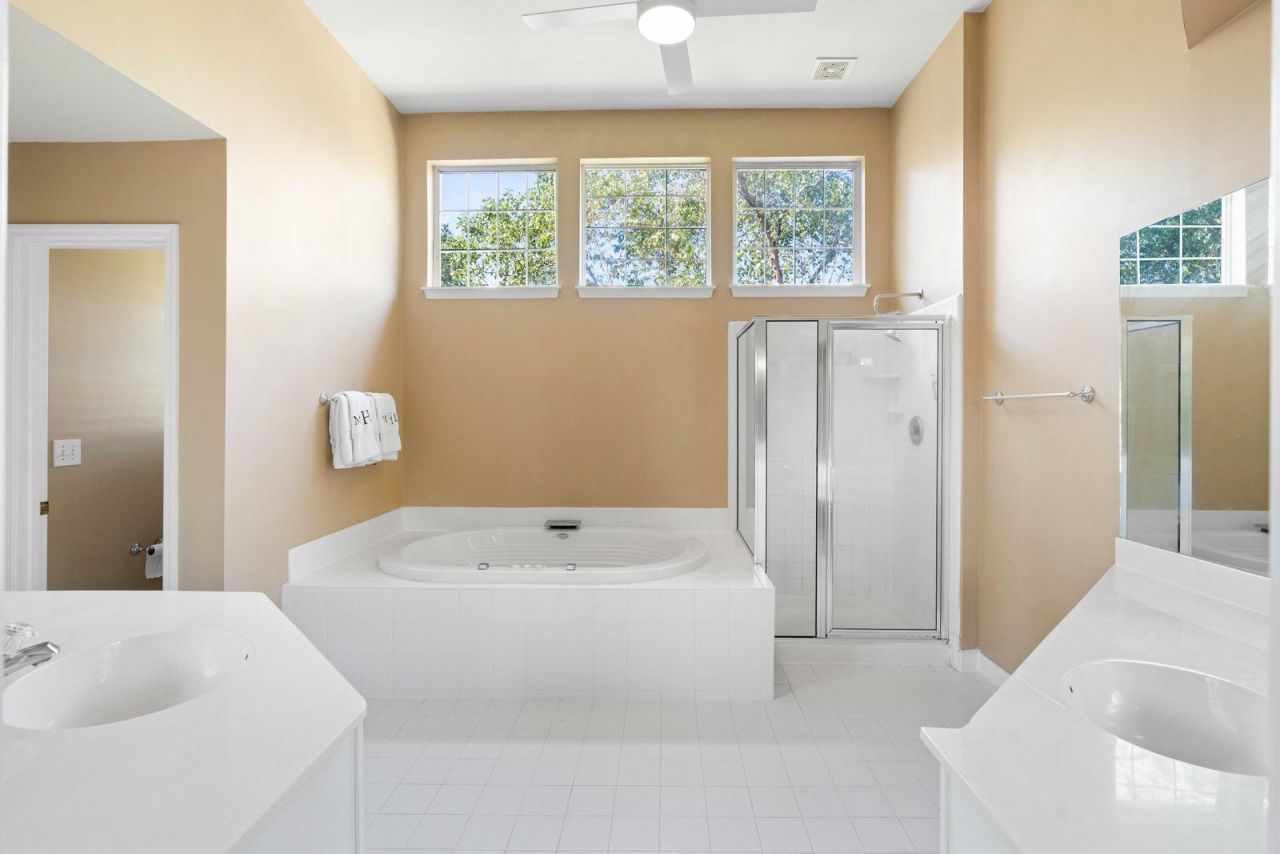 2774 Victoria Lake Drive Photo 25