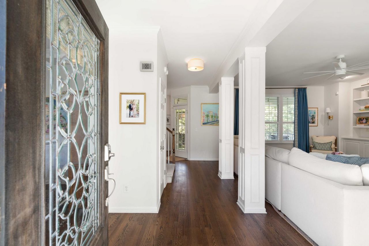 2774 Victoria Lake Drive Photo 6