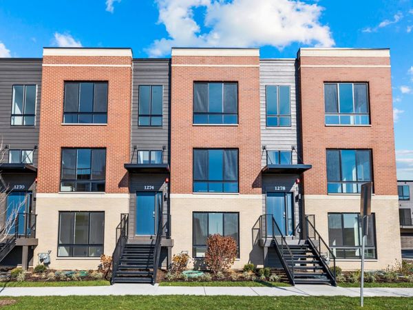 1274 Catalina Court , Schaumburg, IL 60173