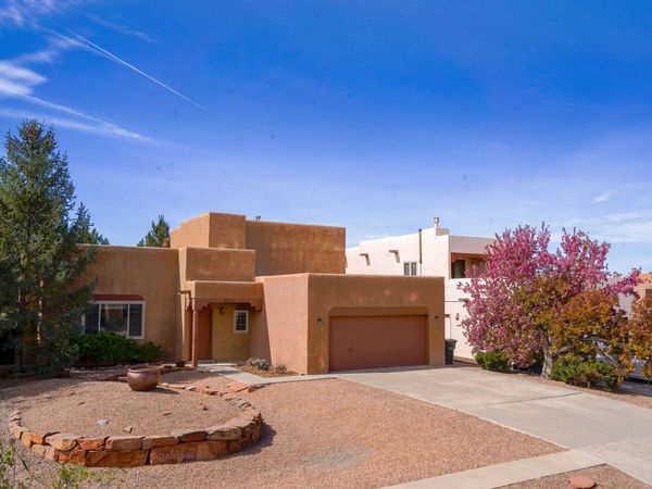 4237 Sundance Street, Santa Fe, NM 87507