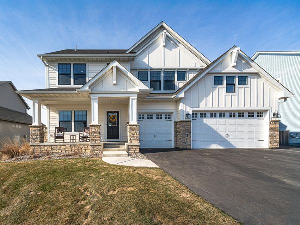 17652 Jett Circle SE, Prior Lake, MN 55372