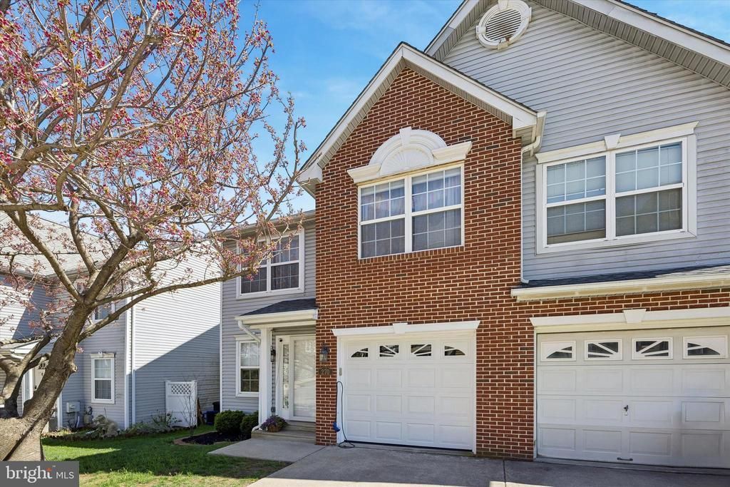 270 Ripka Street, Philadelphia, PA 19127 Main Photo