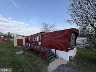 23 LIAM LANE, CARLISLE, PA 17015