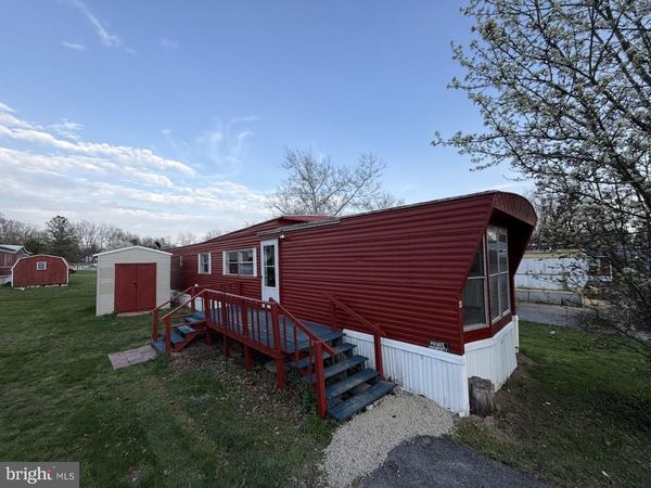 23 LIAM LANE, CARLISLE, PA 17015