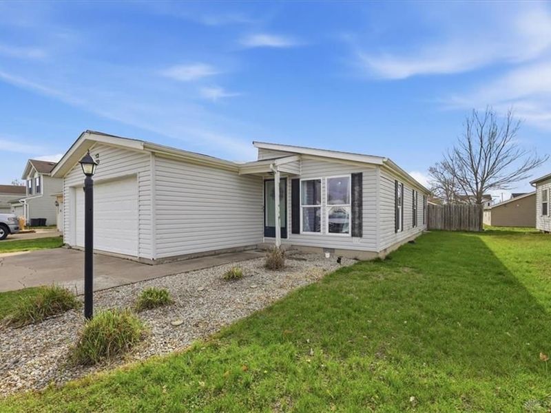 2633 Ruby Lane, Middletown, OH 45044 Photo 3