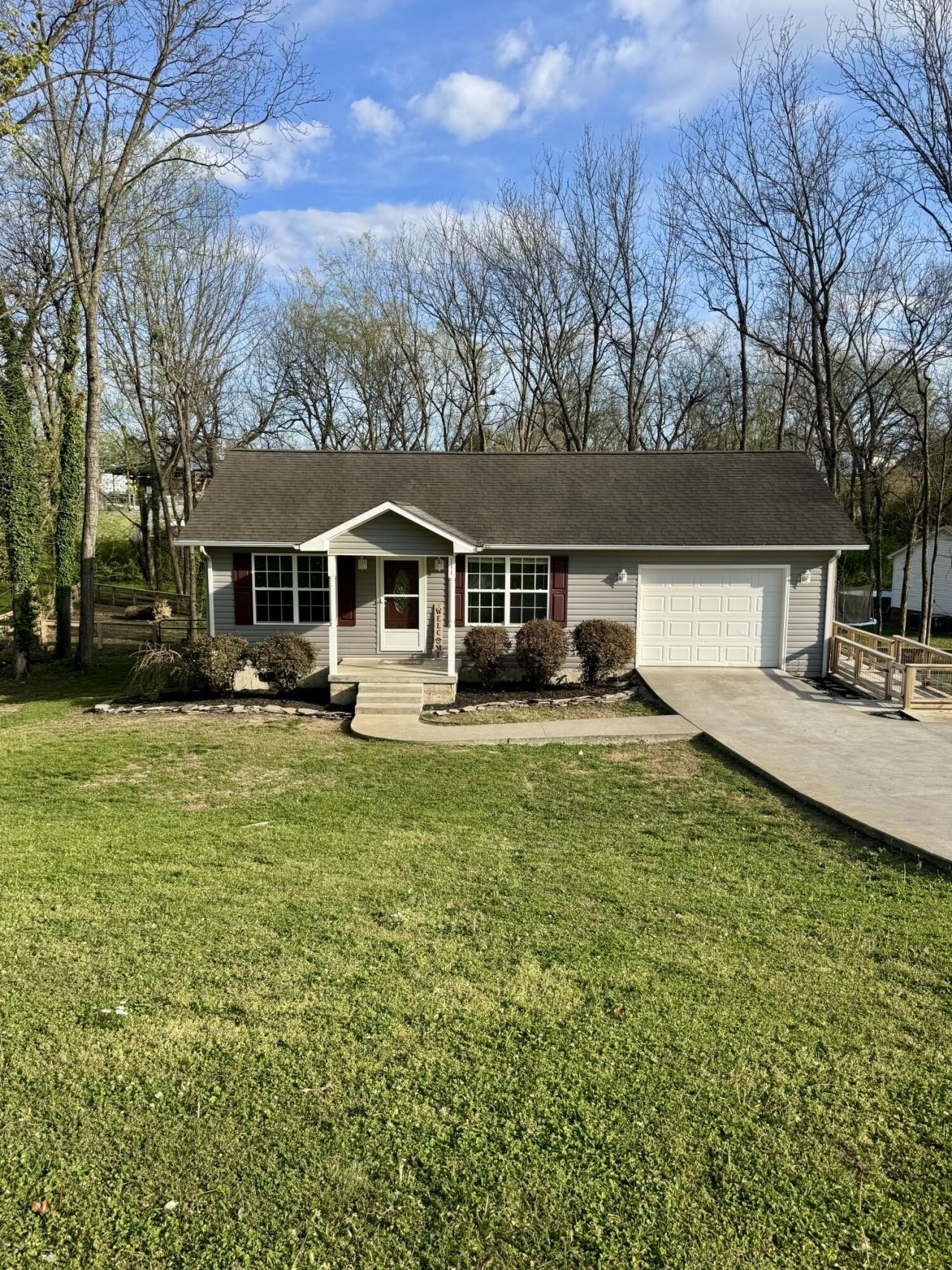 111 Oak Street , Athens, TN 37303 Main Photo