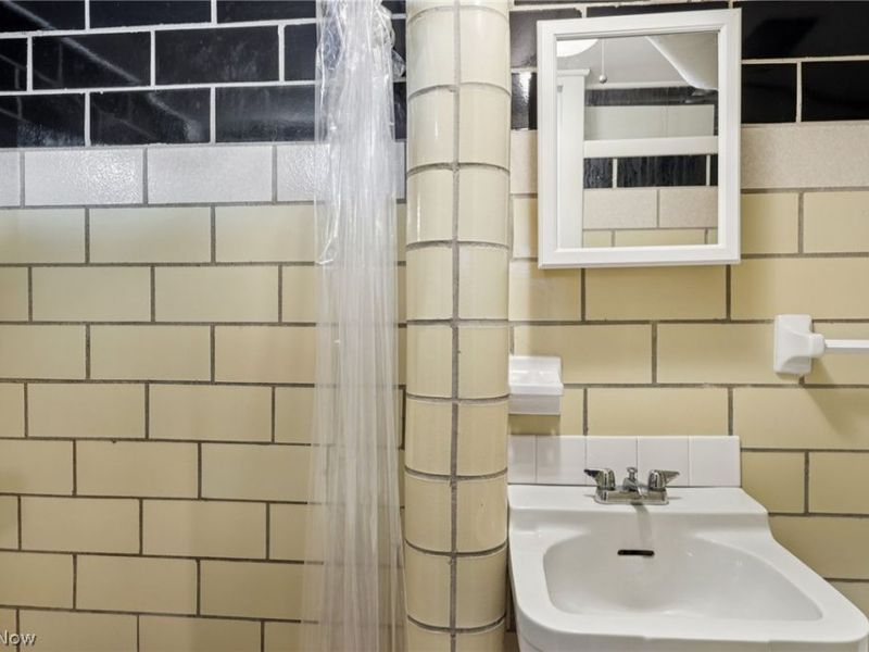 9005 Ansonia Avenue, Brooklyn, OH 44144 Photo 25