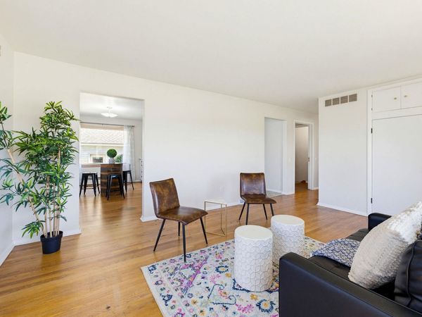 114 W Olin Avenue, Madison, WI 53715