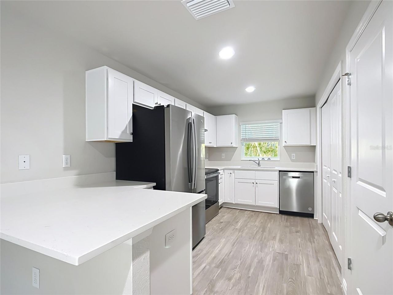 11010 N Edith Point, Citrus Springs, FL 34434 Photo