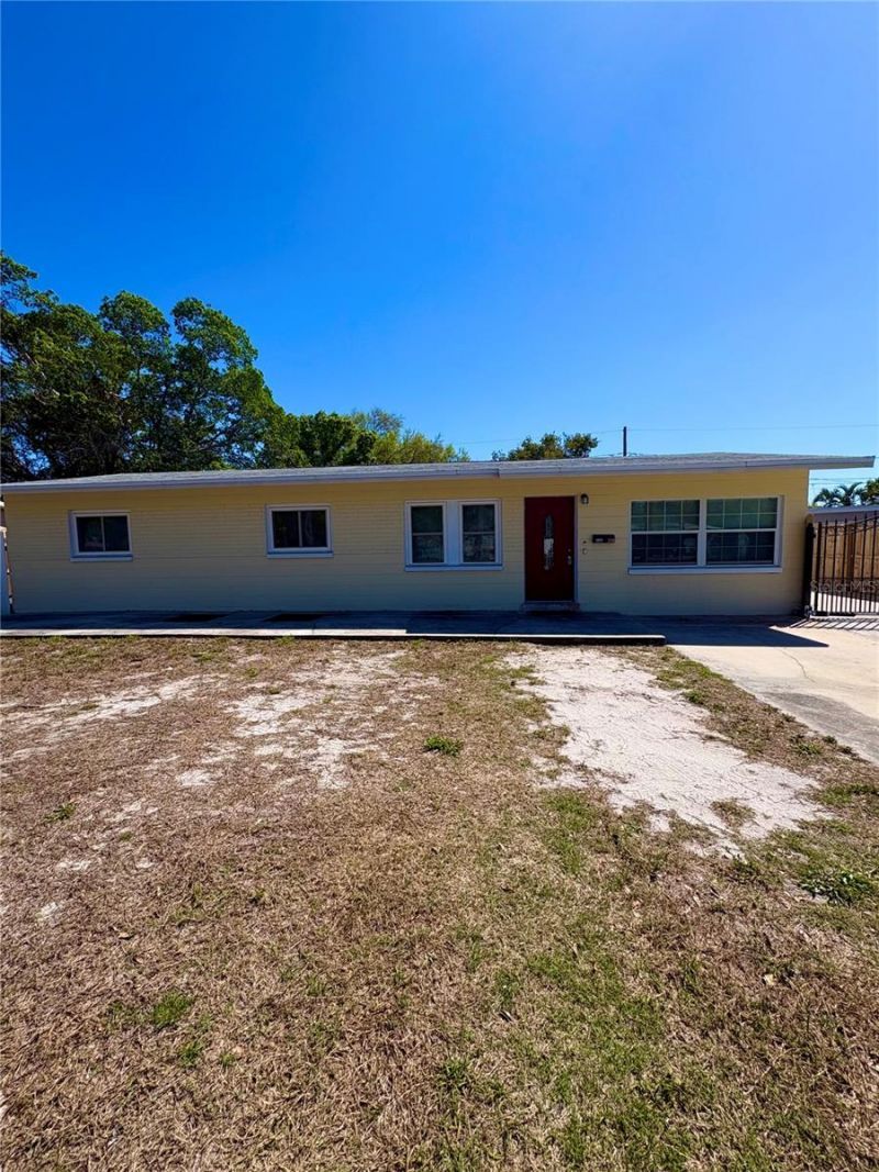 218 Lewis Boulevard Se, Saint Petersburg, FL 33705 Photo