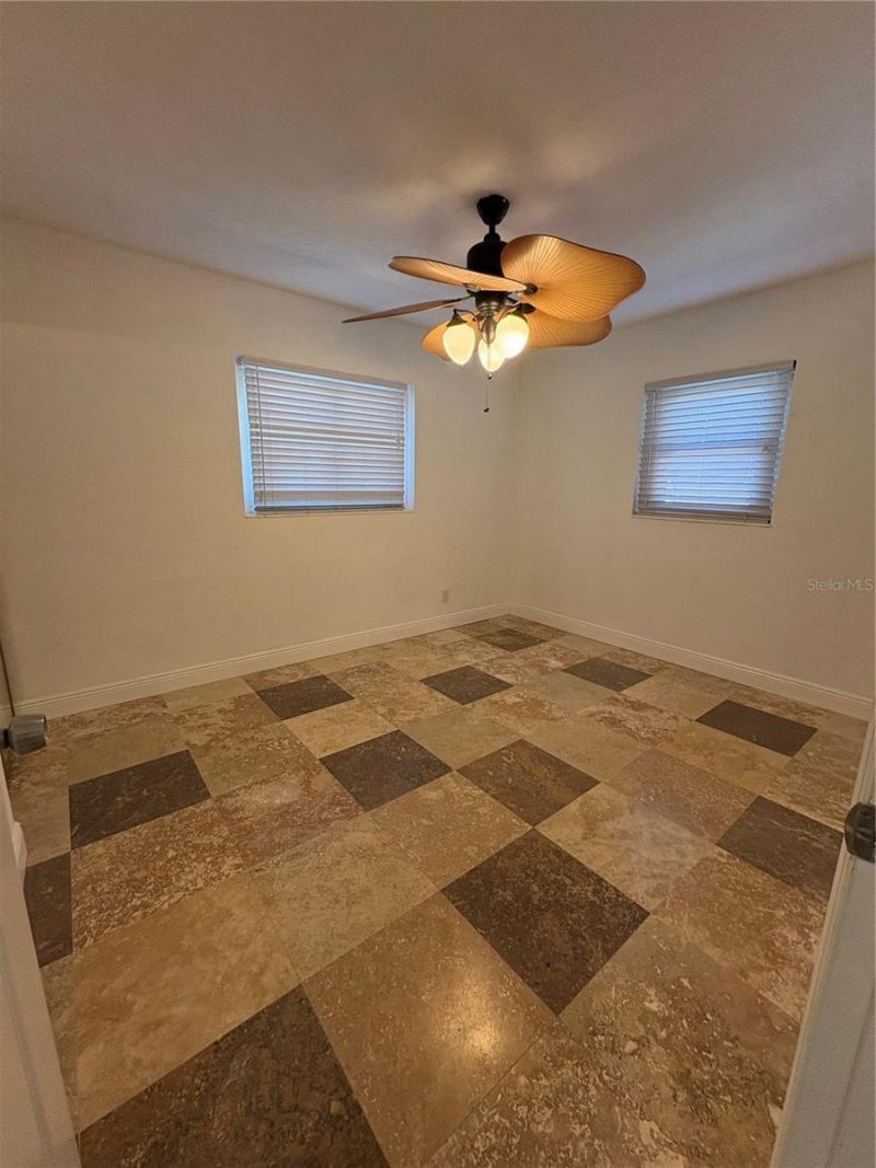 218 Lewis Boulevard Se, Saint Petersburg, FL 33705 Photo