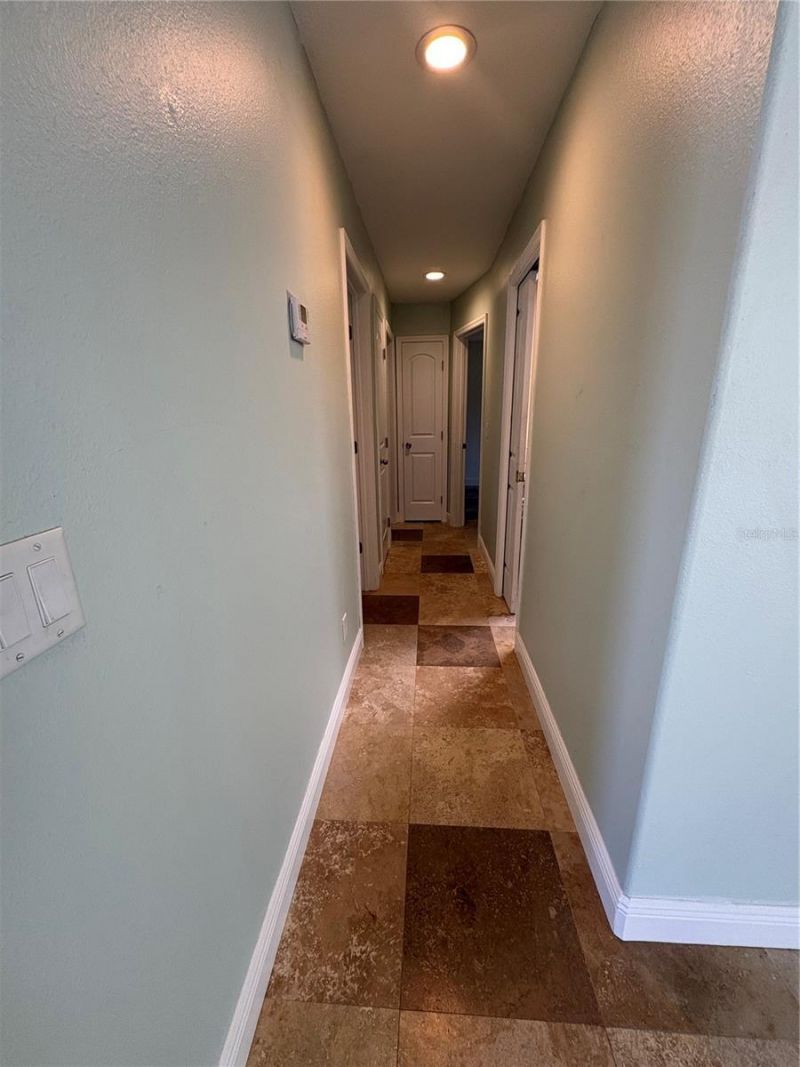 218 Lewis Boulevard Se, Saint Petersburg, FL 33705 Photo