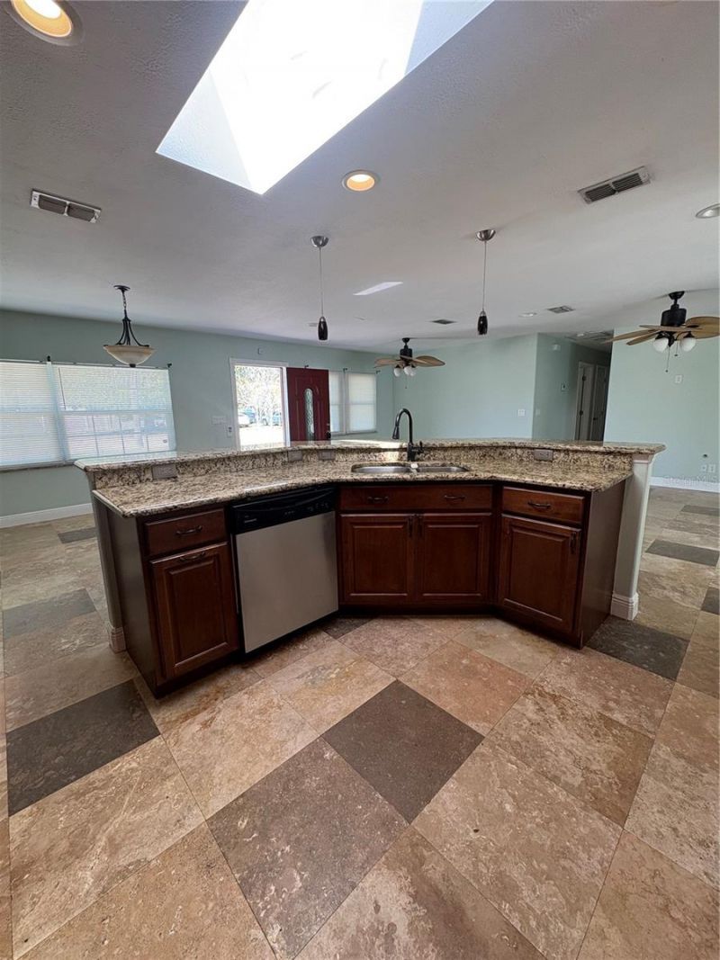 218 Lewis Boulevard Se, Saint Petersburg, FL 33705 Photo